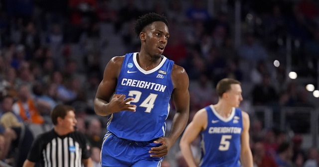 2023年NBA选秀球员:阿瑟-卡卢马(Arthur Kaluma) 2023年NBA选秀球员:阿瑟-卡卢马(Arthur Kaluma)