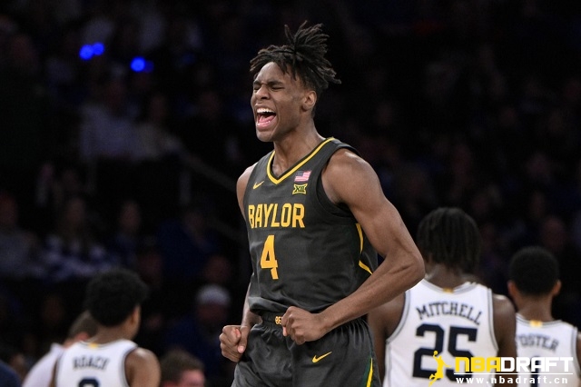 2024年NBA选秀热门球员:贾科比-沃尔特 2024年NBA选秀热门球员:贾科比-沃尔特