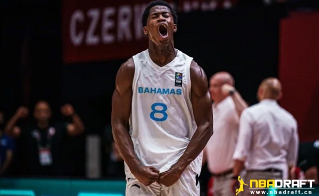 2025年NBA选秀热门球员:VJ-埃奇库姆